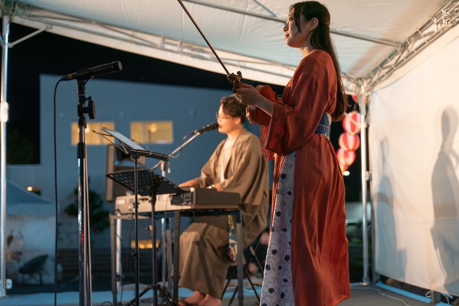 菊陽夜市 出演の様子